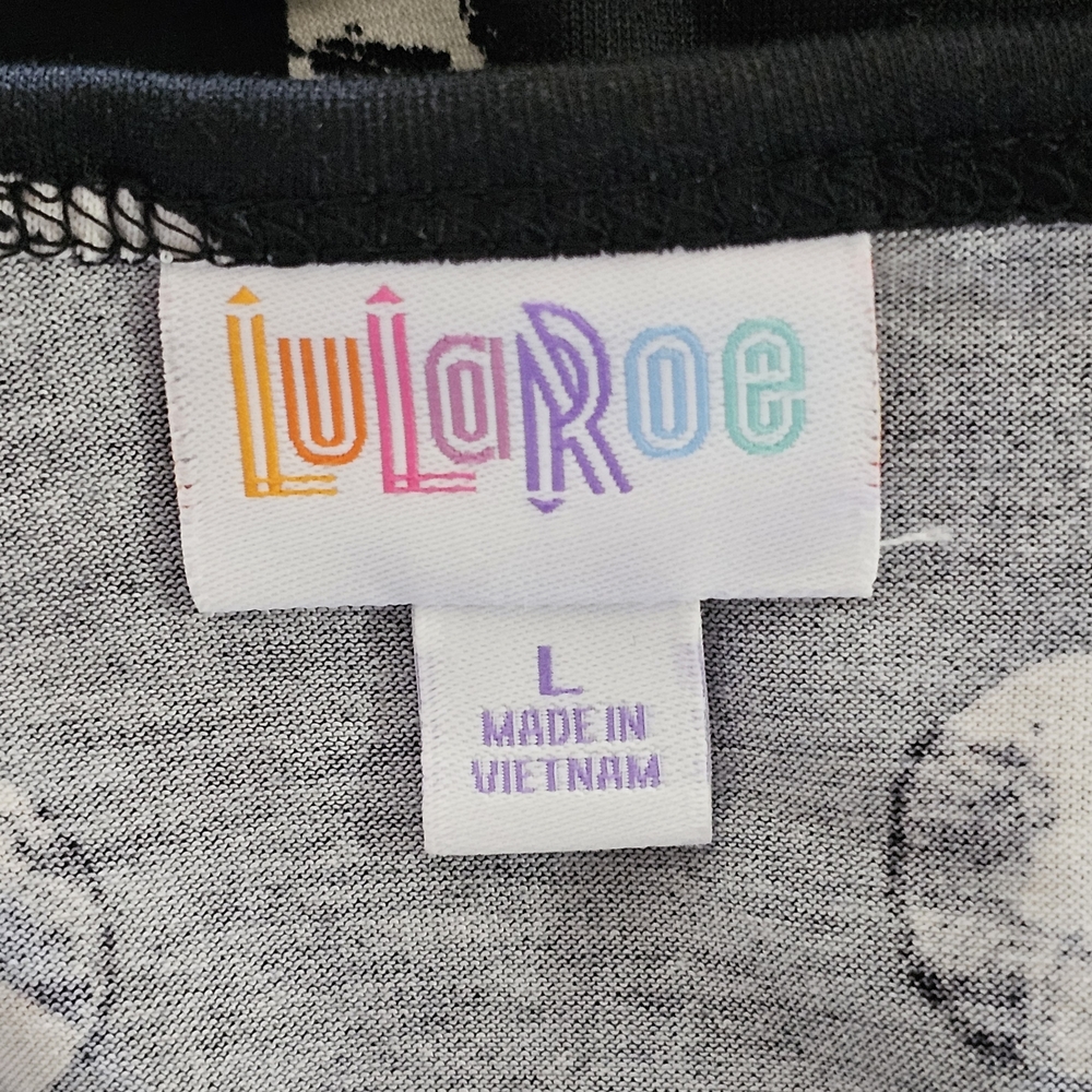 LuLaRoe Black and White Patterned Dress. Size Large. NWT. - Picture 4 of 5